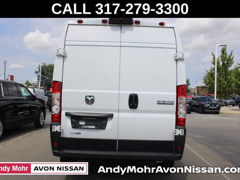 Used 2025 RAM ProMaster 2500 w/ Convenience Group FWD image 8