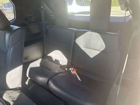 Used 2024 Mitsubishi Outlander SE image 28