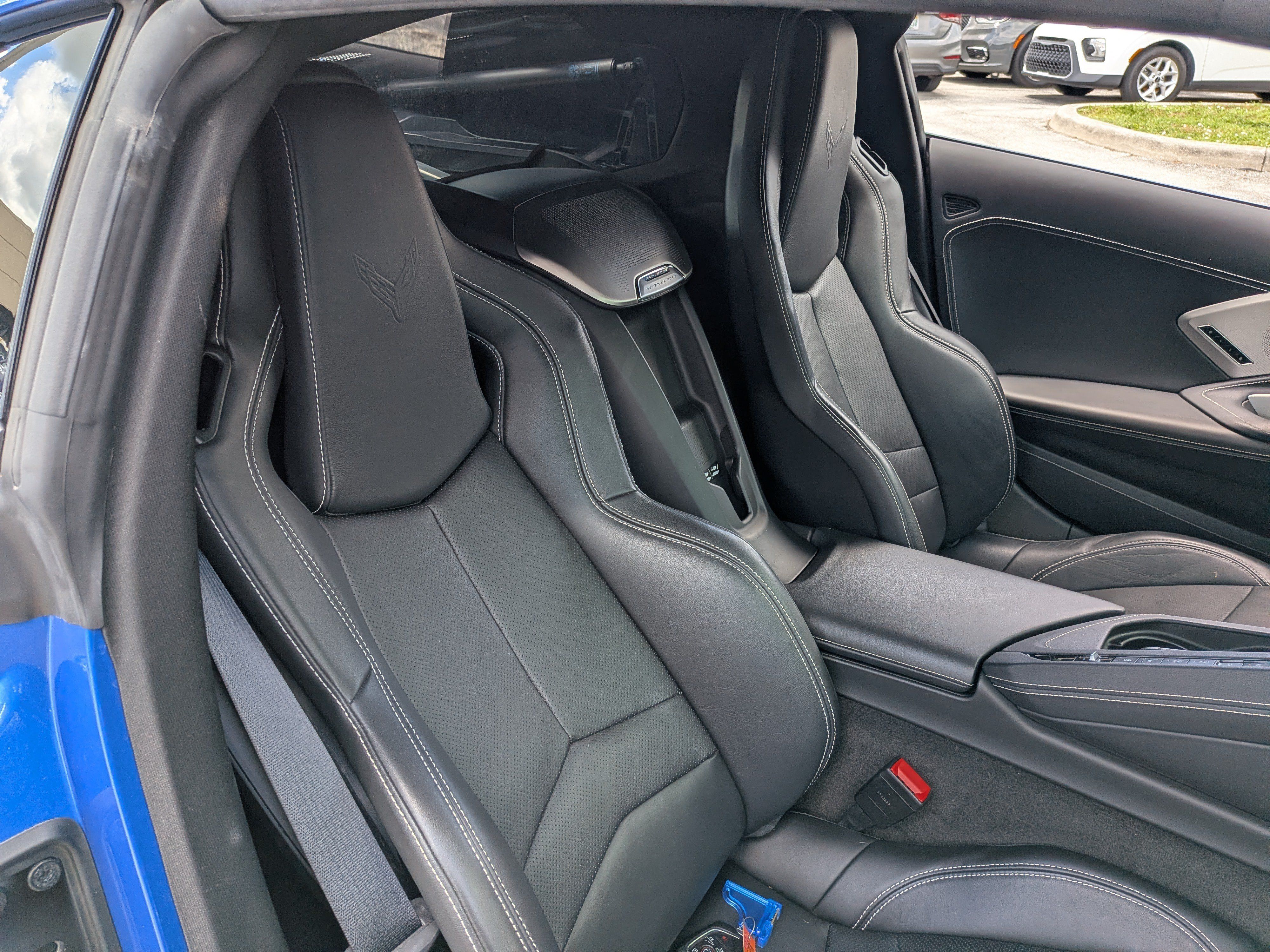 Used 2022 Chevrolet Corvette Stingray Preferred Cpe w/ Battery Protection Package RWD image 13