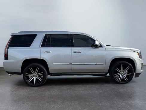 Used 2019 Cadillac Escalade Premium Luxury w/ LPO, Radiant Package image 2