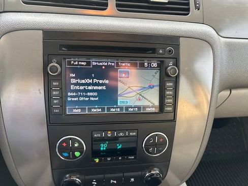 Used 2010 Chevrolet Tahoe LT w/ Luxury Package image 20