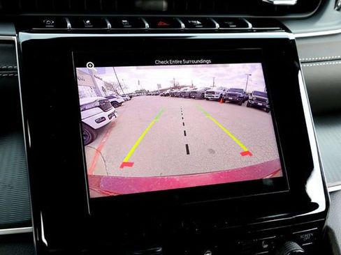 New 2025 Jeep Grand Cherokee L Laredo image 14