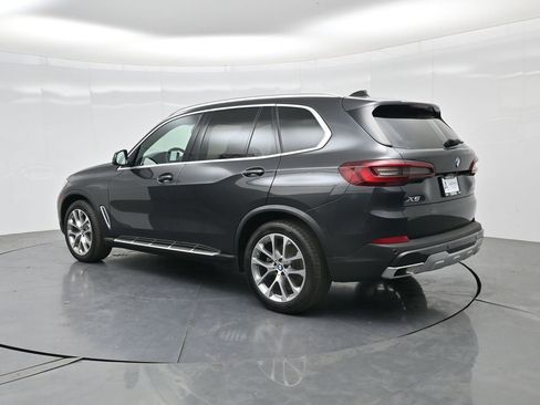 Used 2023 BMW X5 xDrive40i AWD/4WD image 6