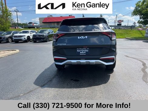 Used 2024 Kia Sportage EX FWD image 12