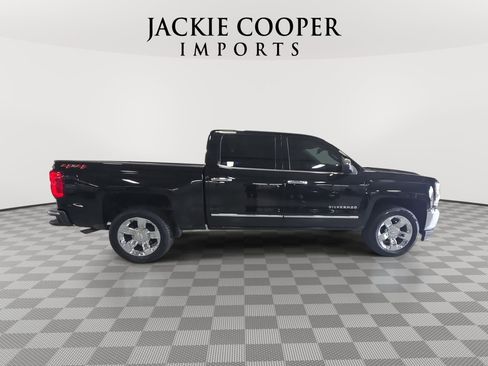 Used 2018 Chevrolet Silverado 1500 LTZ w/ Sport Package AWD/4WD image 4