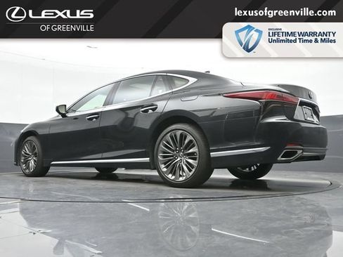 Certified 2023 Lexus LS 500 AWD w/ Interior Upgrade Package image 34