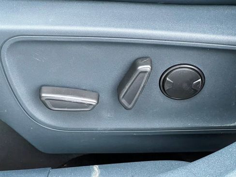 New 2026 Ford Maverick Lariat w/ 4K Tow Package AWD/4WD image 10