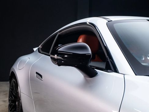 Used 2025 Mercedes-Benz AMG GT 55 image 19