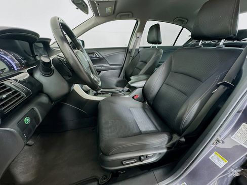 Used 2015 Honda Accord Sport image 13