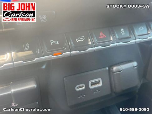 Used 2020 Chevrolet Silverado 2500 LTZ w/ LTZ Premium Package AWD/4WD image 23