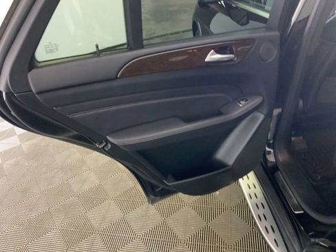 Used 2013 Mercedes-Benz ML 350 BlueTEC 4MATIC image 32
