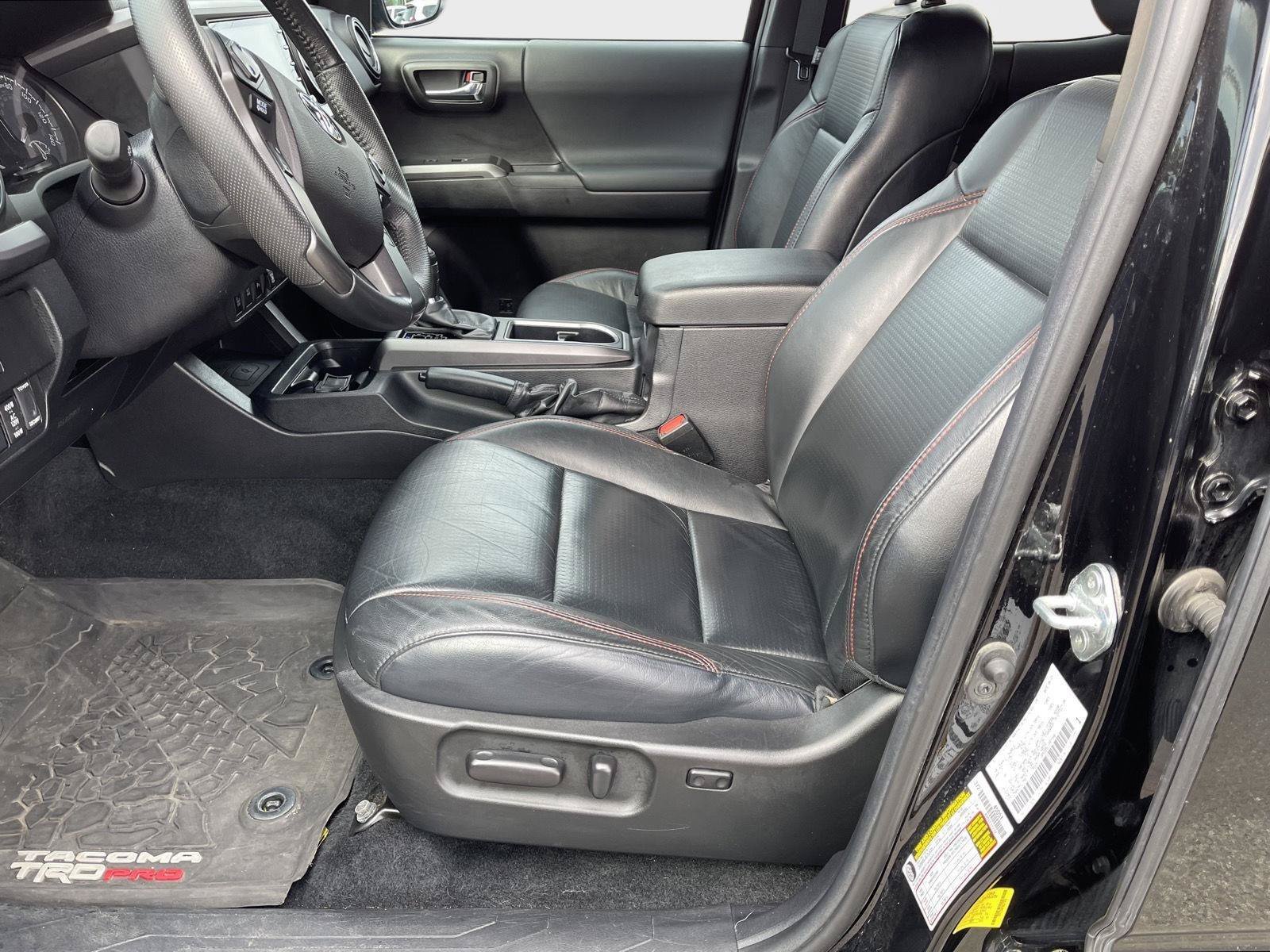 Used 2021 Toyota Tacoma TRD Pro AWD/4WD image 3
