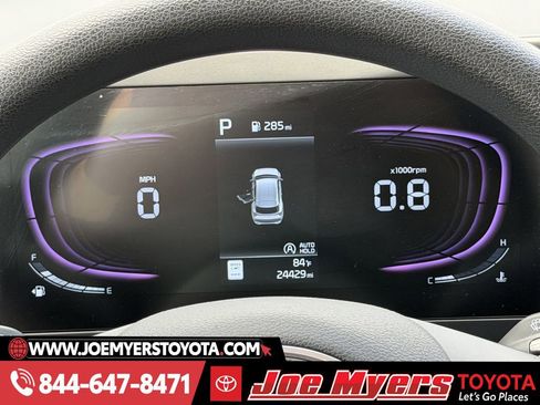 Used 2025 Kia Sportage LX image 15