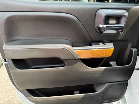 Used 2018 Chevrolet Silverado 3500 LTZ image 13