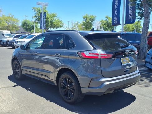 Certified 2022 Ford Edge SE w/ Black Appearance Package AWD/4WD image 6