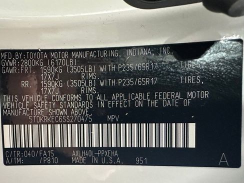 Used 2025 Toyota Sienna LE image 11