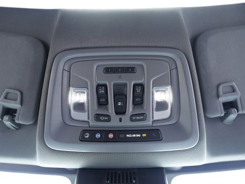 Used 2025 Chevrolet Silverado 2500 LTZ w/ LTZ Plus Package AWD/4WD image 26