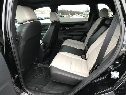 Certified 2025 Honda CR-V Sport Touring image 9