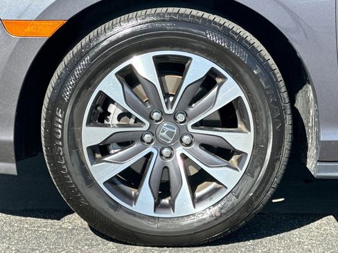 Used 2024 Honda Odyssey EX-L image 28