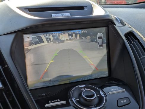 Used 2017 Ford Escape Titanium image 15