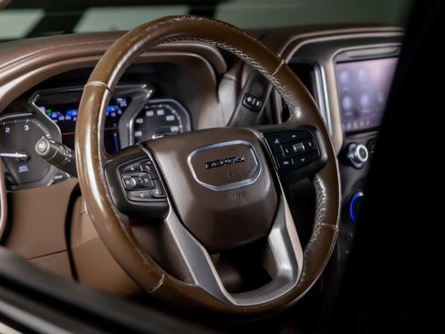 Used 2022 GMC Sierra 2500 Denali AWD/4WD image 39