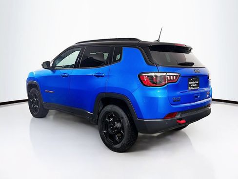 Used 2024 Jeep Compass Trailhawk AWD/4WD image 5