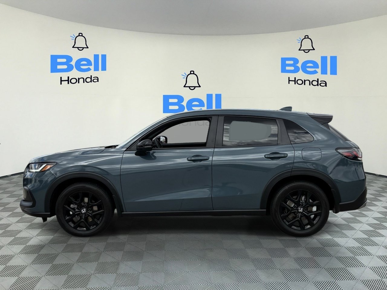 Certified 2024 Honda HR-V Sport image 2