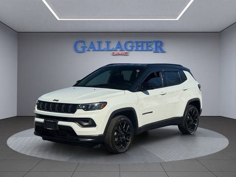 Used 2023 Jeep Compass Altitude w/ Convenience Group image 10