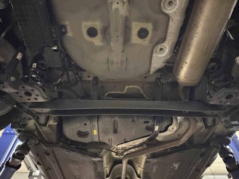 Used 2021 Hyundai Venue SE image 25