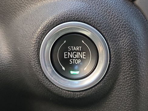 Used 2022 Chevrolet Silverado 1500 RST w/ Convenience Package II image 20