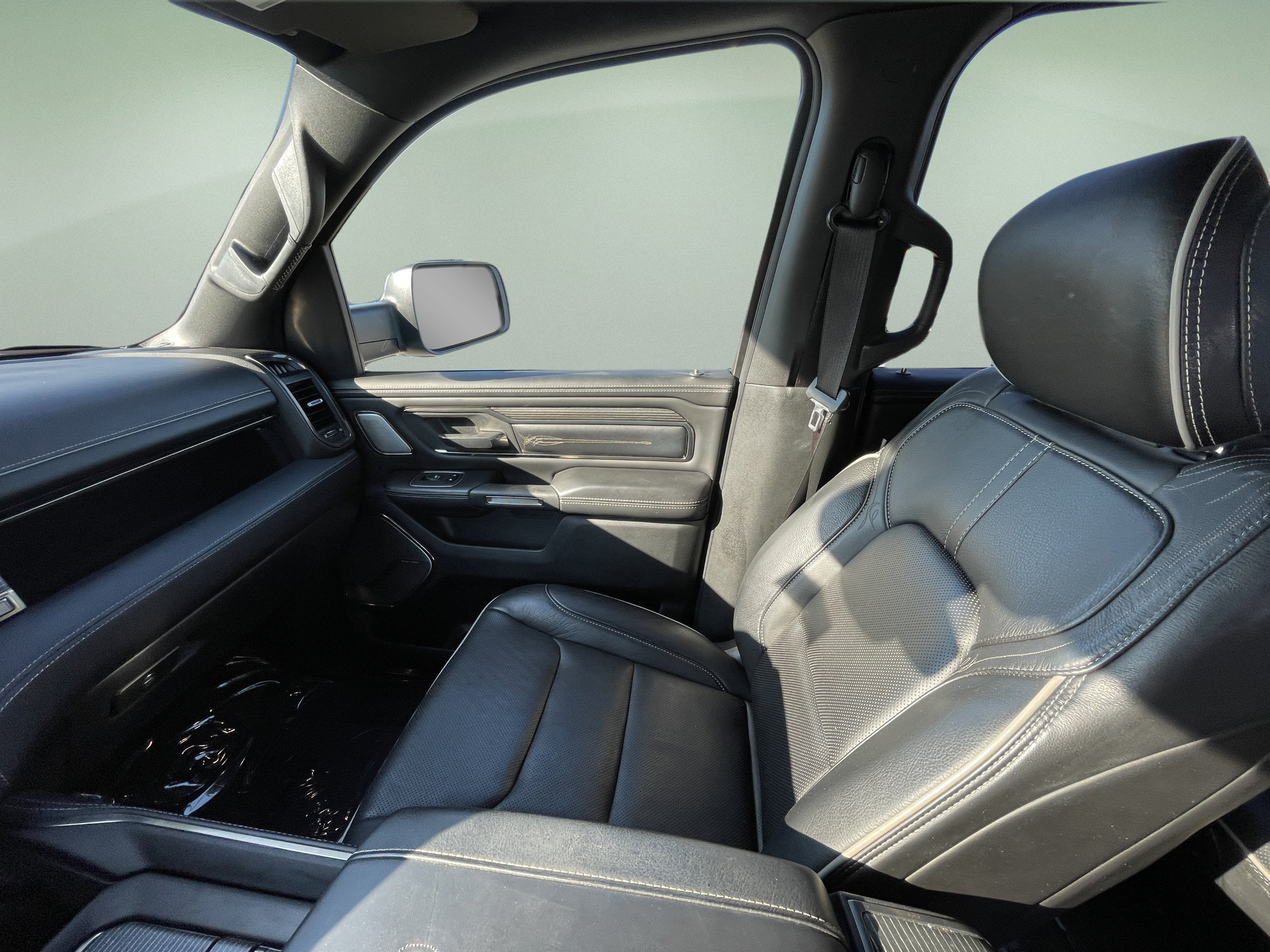 Used 2021 RAM 1500 Limited AWD/4WD image 35