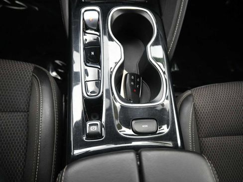 Used 2022 Buick Envision Preferred image 61