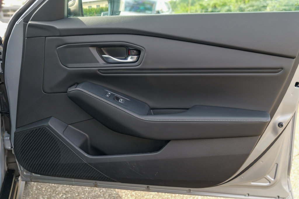 Used 2023 Honda Accord Sport image 33