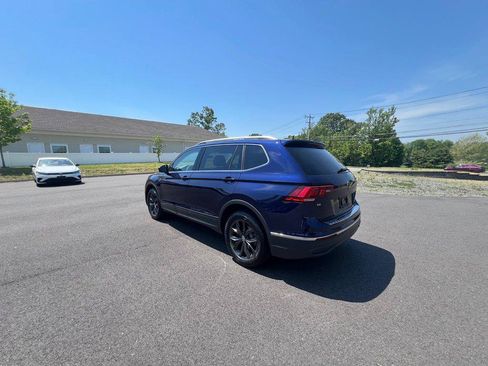 Certified 2023 Volkswagen Tiguan SE AWD/4WD image 3