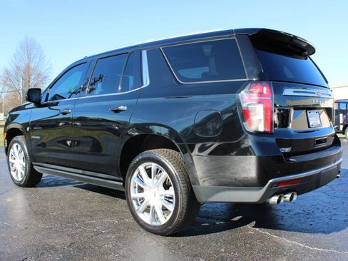 Used 2021 Chevrolet Tahoe High Country w/ Premium Package image 14