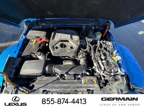 Used 2021 Jeep Wrangler Unlimited Sahara w/ Dual Top Group image 21