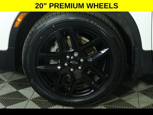 Used 2024 Chevrolet Blazer LT w/ Driver Confidence Package AWD/4WD image 8