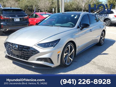 Used 2023 Hyundai Sonata SEL Plus image 12