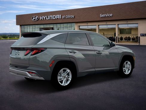 New 2026 Hyundai Tucson SE FWD image 8