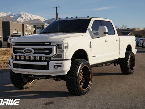 Used 2022 Ford F350 Platinum image 6