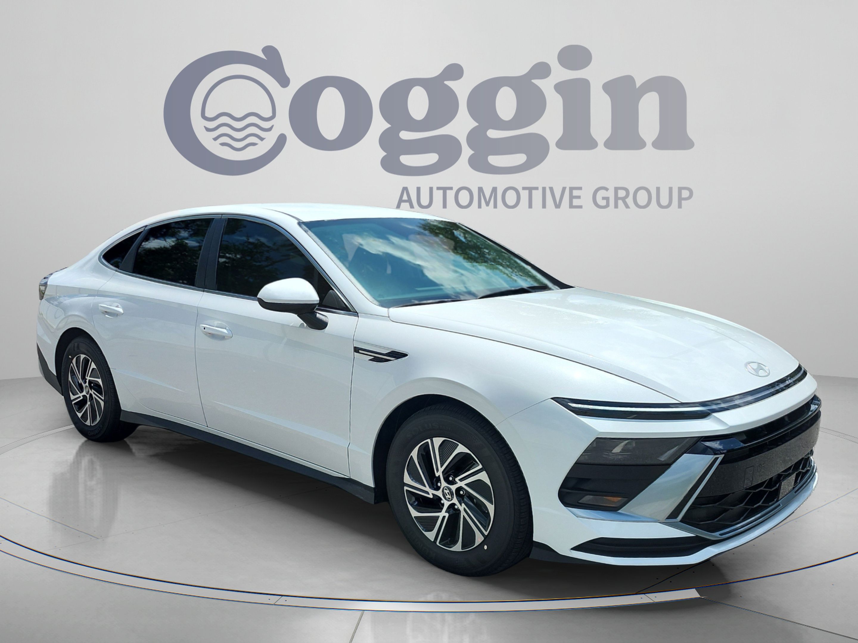 New 2026 Hyundai Sonata Blue FWD image 7