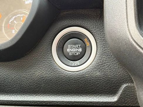 Used 2021 RAM 3500 Tradesman image 20