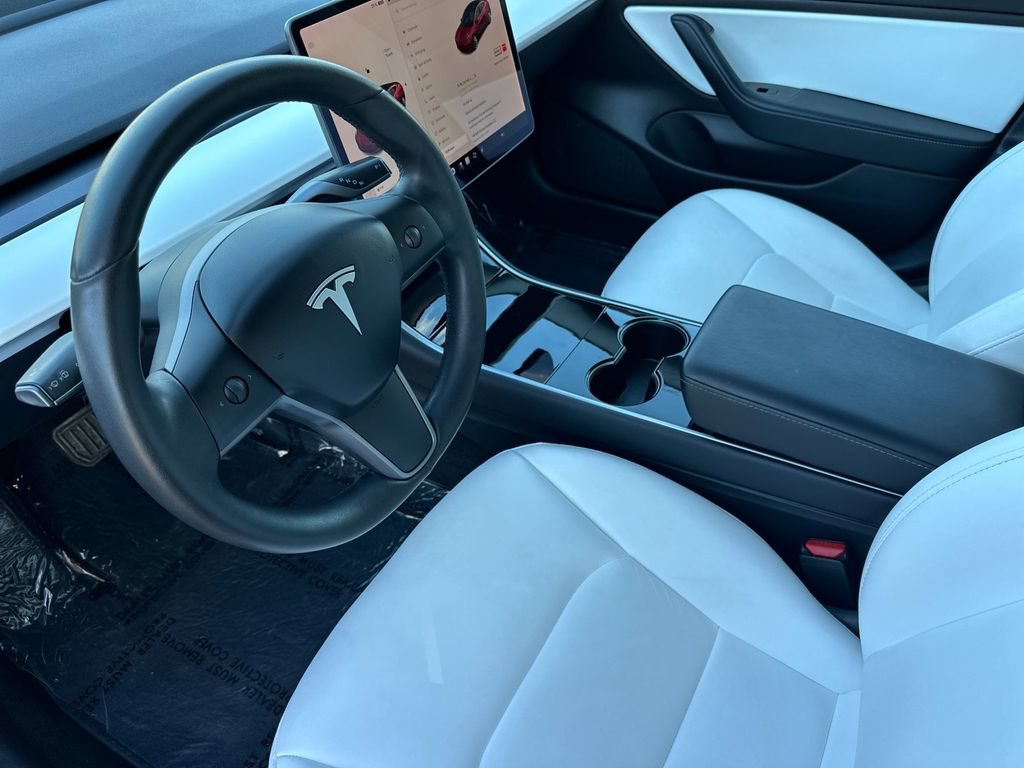 Used 2020 Tesla Model 3 Long Range AWD/4WD image 9