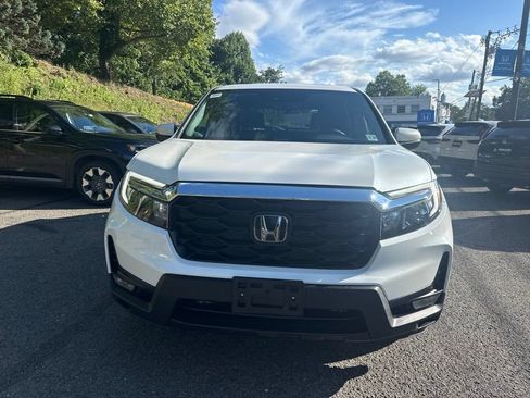 Used 2024 Honda Passport EX-L image 2
