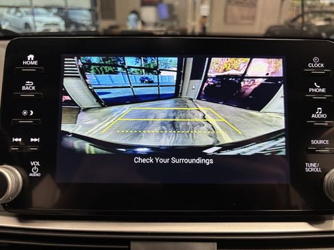 Used 2022 Honda Accord Sport image 18