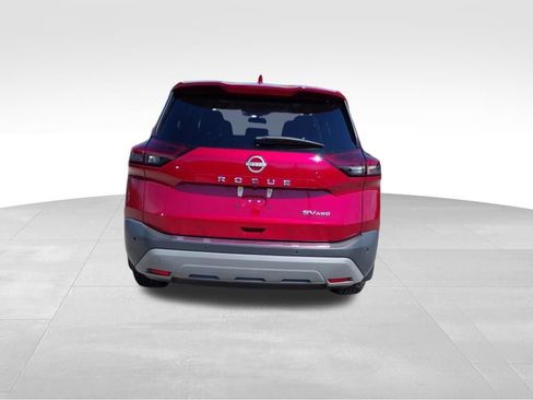 Used 2023 Nissan Rogue SV AWD/4WD image 12