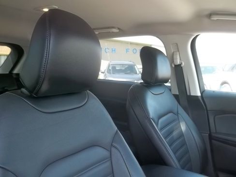 Used 2018 Ford Edge SEL w/ Equipment Group 201A image 12