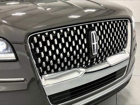 Used 2023 Lincoln Navigator Black Label image 38