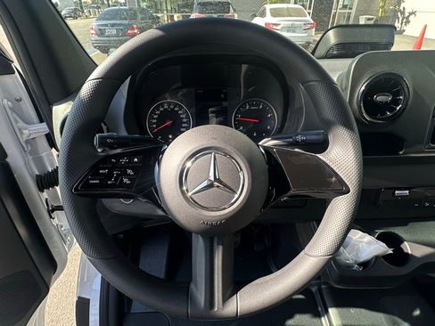 New 2025 Mercedes-Benz Sprinter 2500 image 20