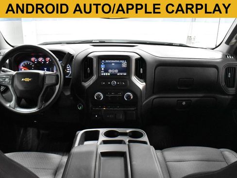 Used 2024 Chevrolet Silverado 1500 Custom image 2